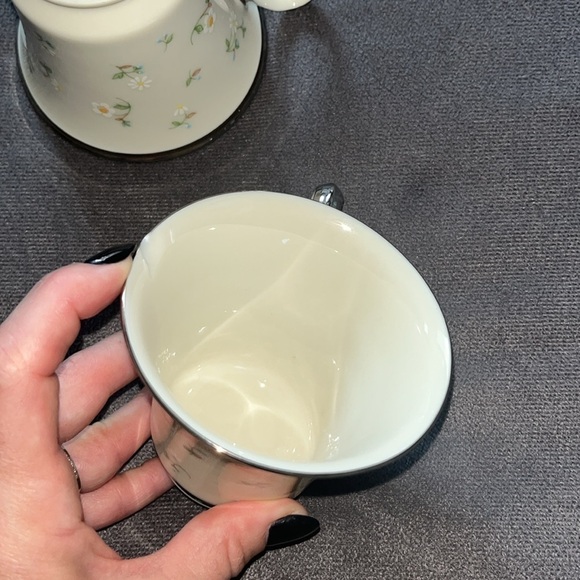 Vintage LENOX May Flowers Tea Cup 2 Piece Set Ivory Floral Platinum Trim Footed - Picture 9 of 9